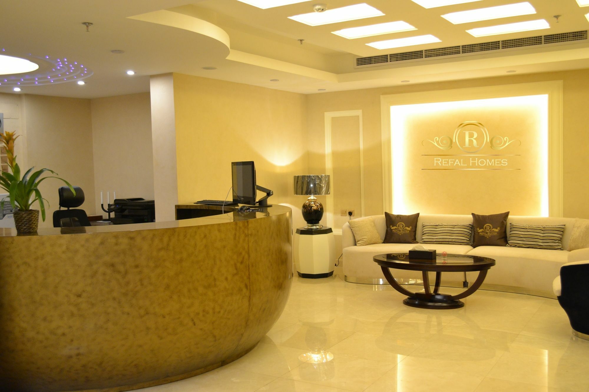 Aparthotel Refal Homes 3*